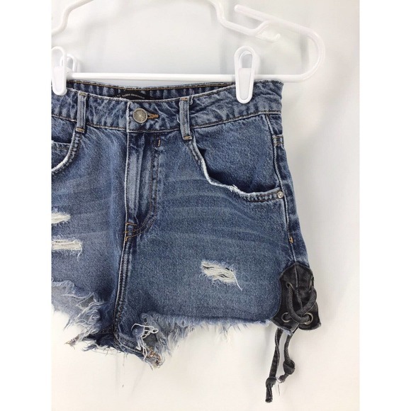 Zara Womens Size 4 Blue Denim Jean Cut Off Shorts Distressed - Picture 14 of 15